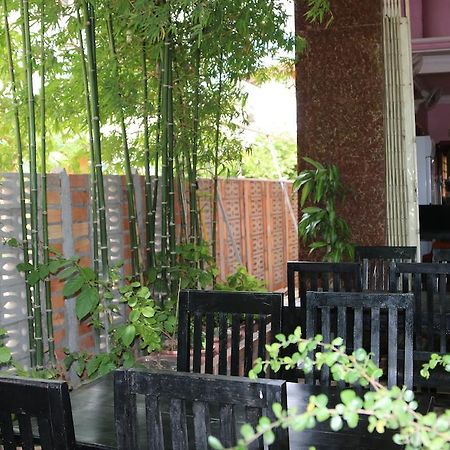 Surmetta Inn Siem Reap Buitenkant foto