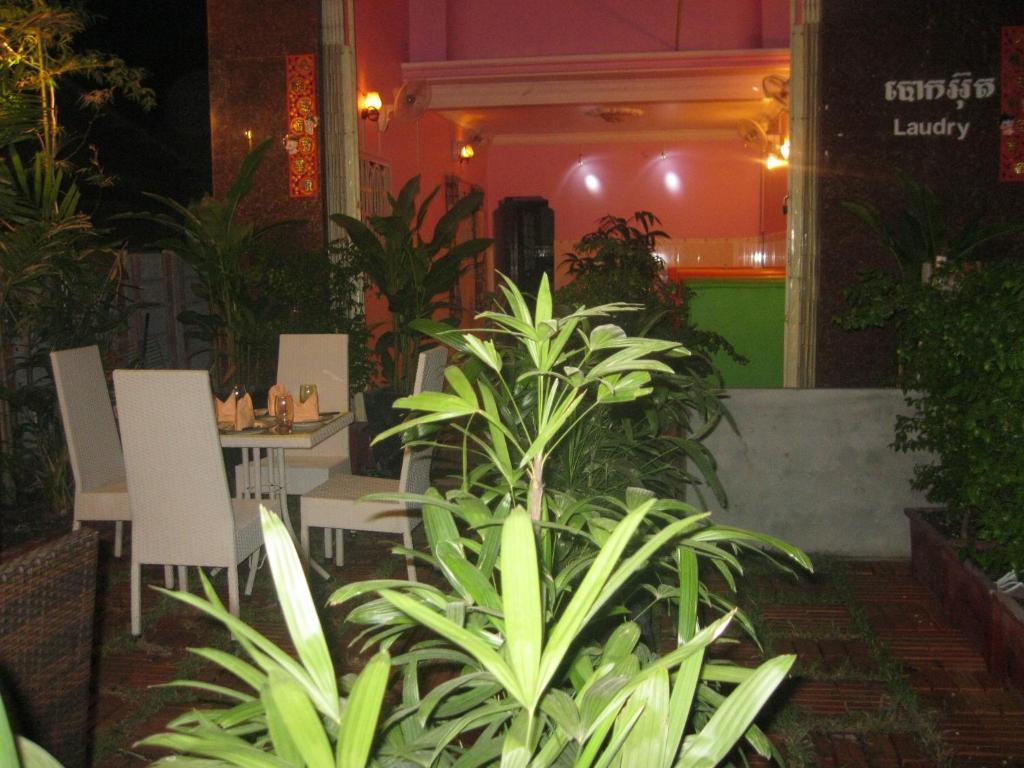 Surmetta Inn Siem Reap Buitenkant foto