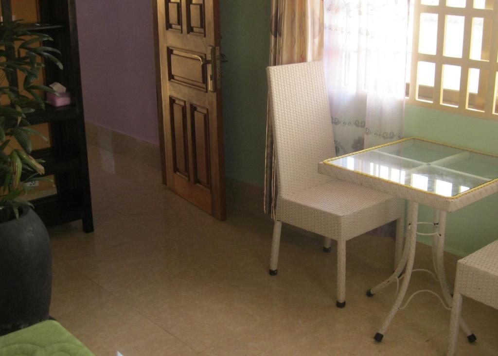 Surmetta Inn Siem Reap Buitenkant foto