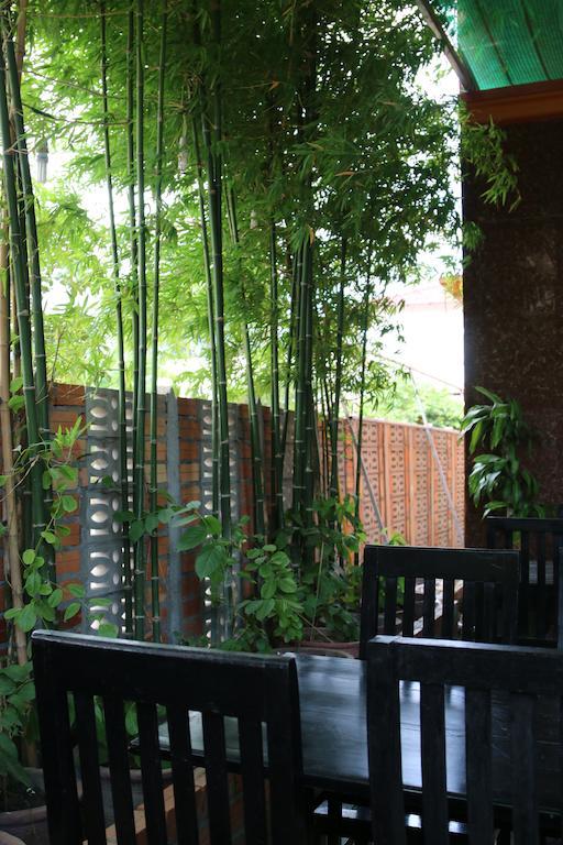 Surmetta Inn Siem Reap Buitenkant foto